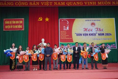 Xã Đắk Tờ Kan đạt giải nhất Hội thi “Dân vận khéo” cấp huyện năm 2024